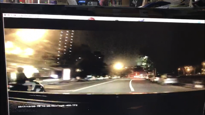 發生車禍和解請教:無號誌路段機車與汽車發生擦撞