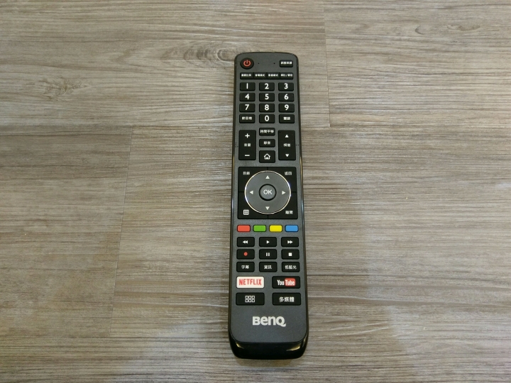 BenQ 65sw700 開箱文