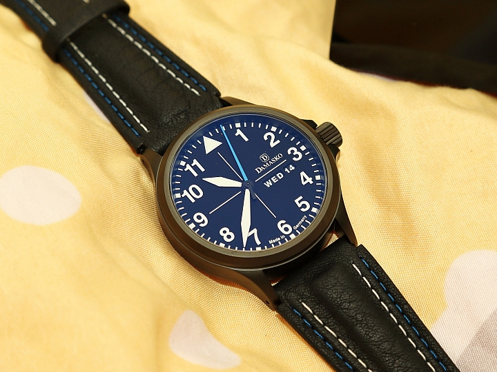給自己的情人節禮物… Damasko DA 38 Black (開箱)