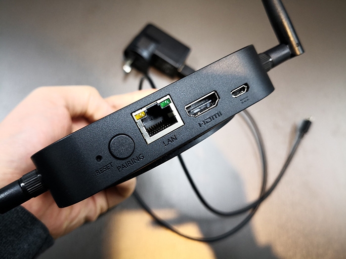多人開會簡報救星!BenQ Instashow無線簡報投影器開箱