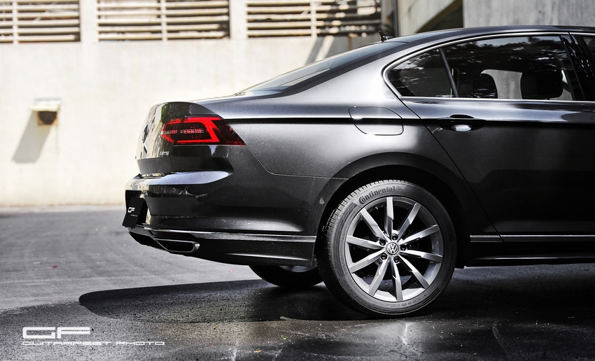 --中堅雙雄-- VW Passat Variant 380 TSI R-Line Performance & Sedan 330 TSI 連袂登場分享