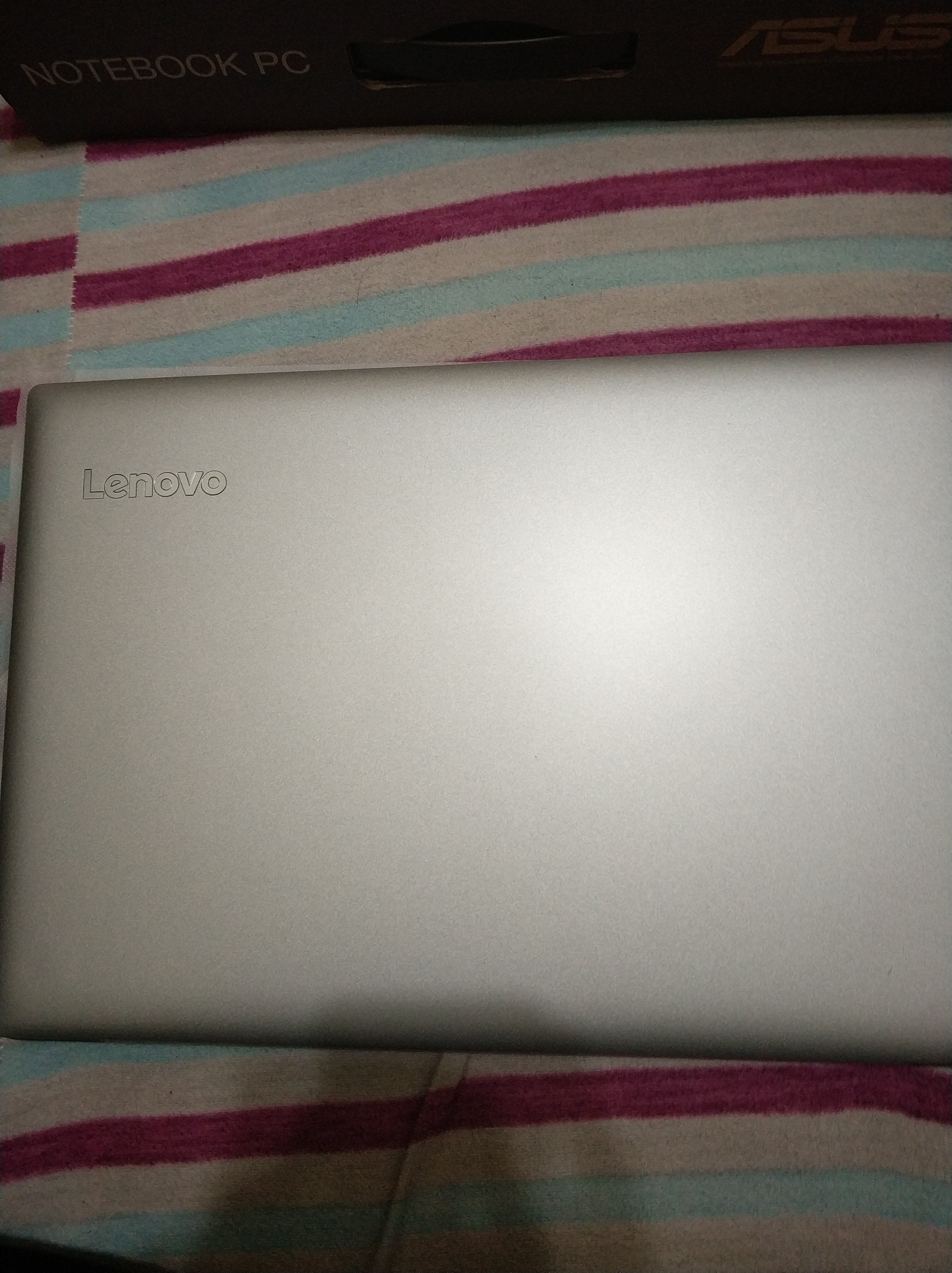 【小宅開箱】【閒聊】lenovo IdeaPad 320 高CP值得"第八代"處理器 筆電