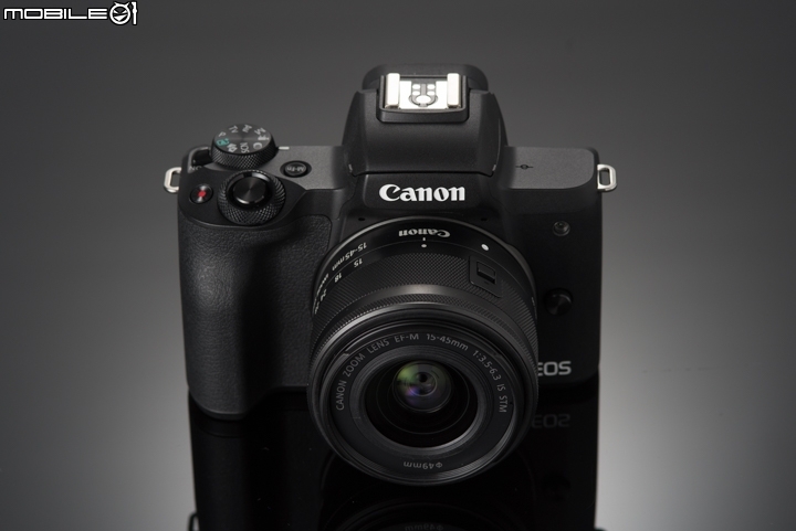 旗艦規格 入門價格！Canon EOS M50 搭載4K錄影/側翻式螢幕與許多高階功能！