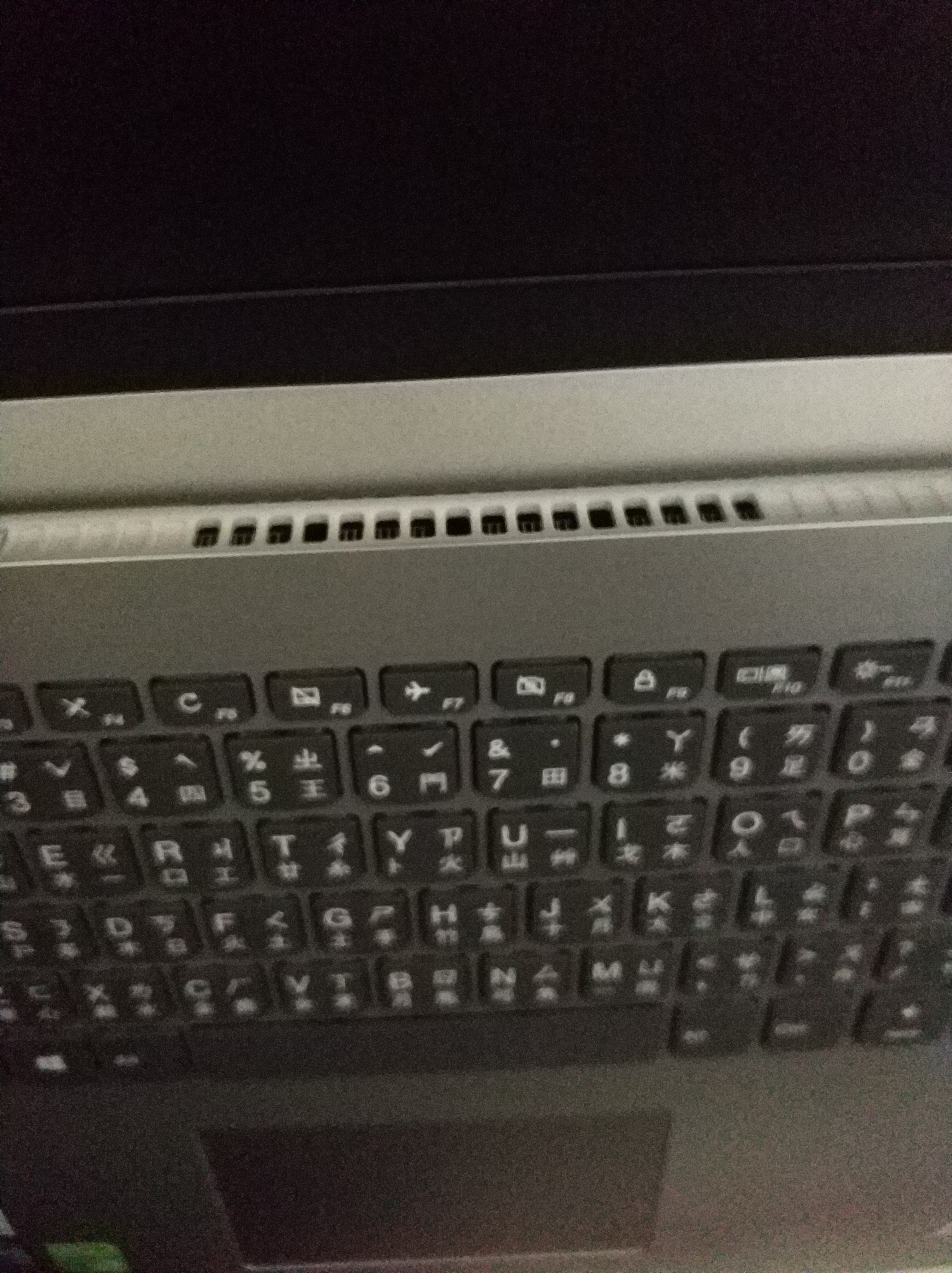 【小宅開箱】【閒聊】lenovo IdeaPad 320 高CP值得"第八代"處理器 筆電