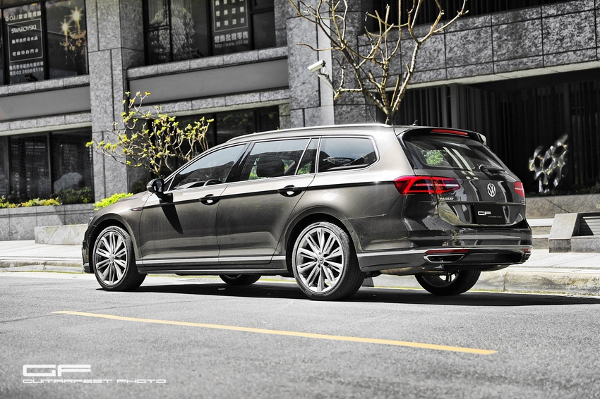 --中堅雙雄-- VW Passat Variant 380 TSI R-Line Performance & Sedan 330 TSI 連袂登場分享