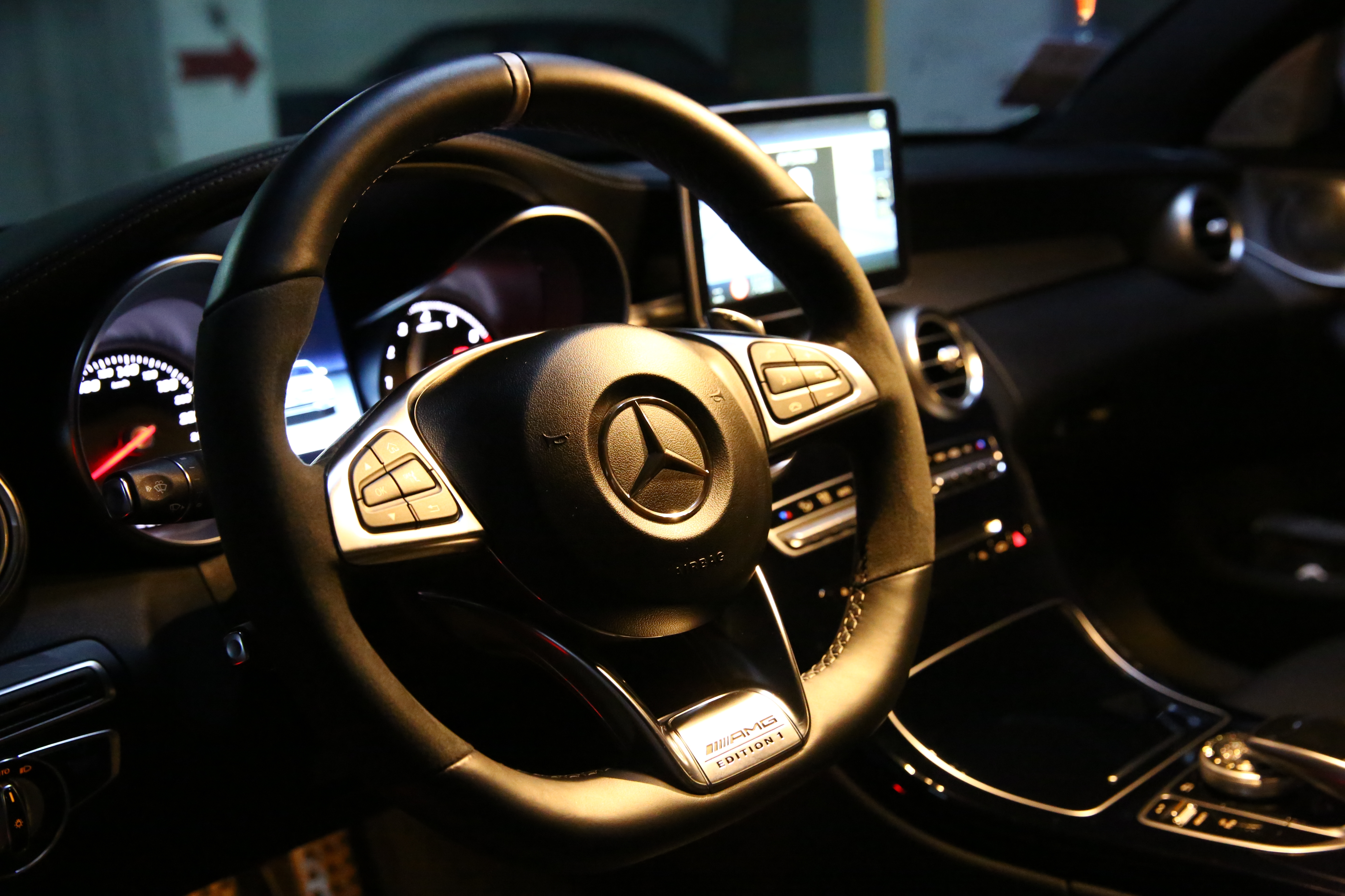 【開箱&心得分享】美形之選-Mercedes-Benz C250 AMG Line