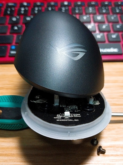 內外兼具,無懈可擊ASUS ROG Gladius II 滑鼠輕開箱~