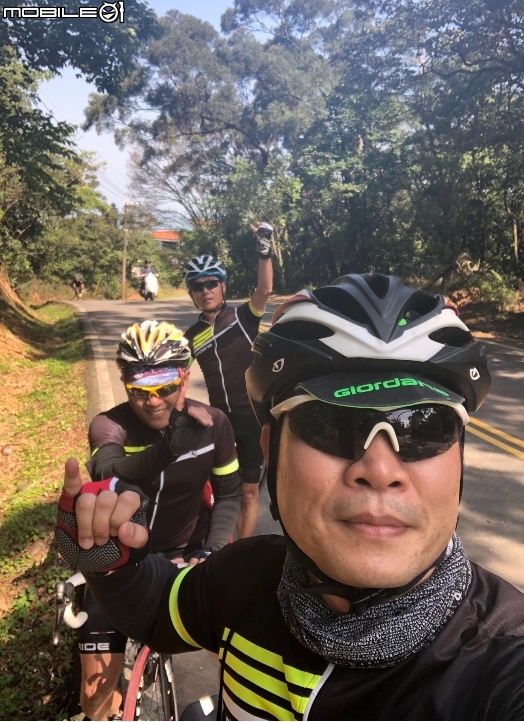 用單車騎出陽明山聞名的一掌: 如來神掌