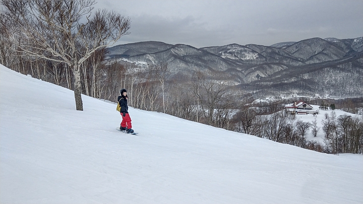 2018/3/21-3/25 走走跌跌，札幌 初滑雪板(朝里川雪場、札幌國際雪場)