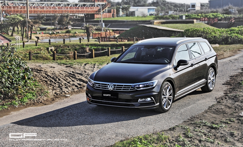 --中堅雙雄-- VW Passat Variant 380 TSI R-Line Performance & Sedan 330 TSI 連袂登場分享