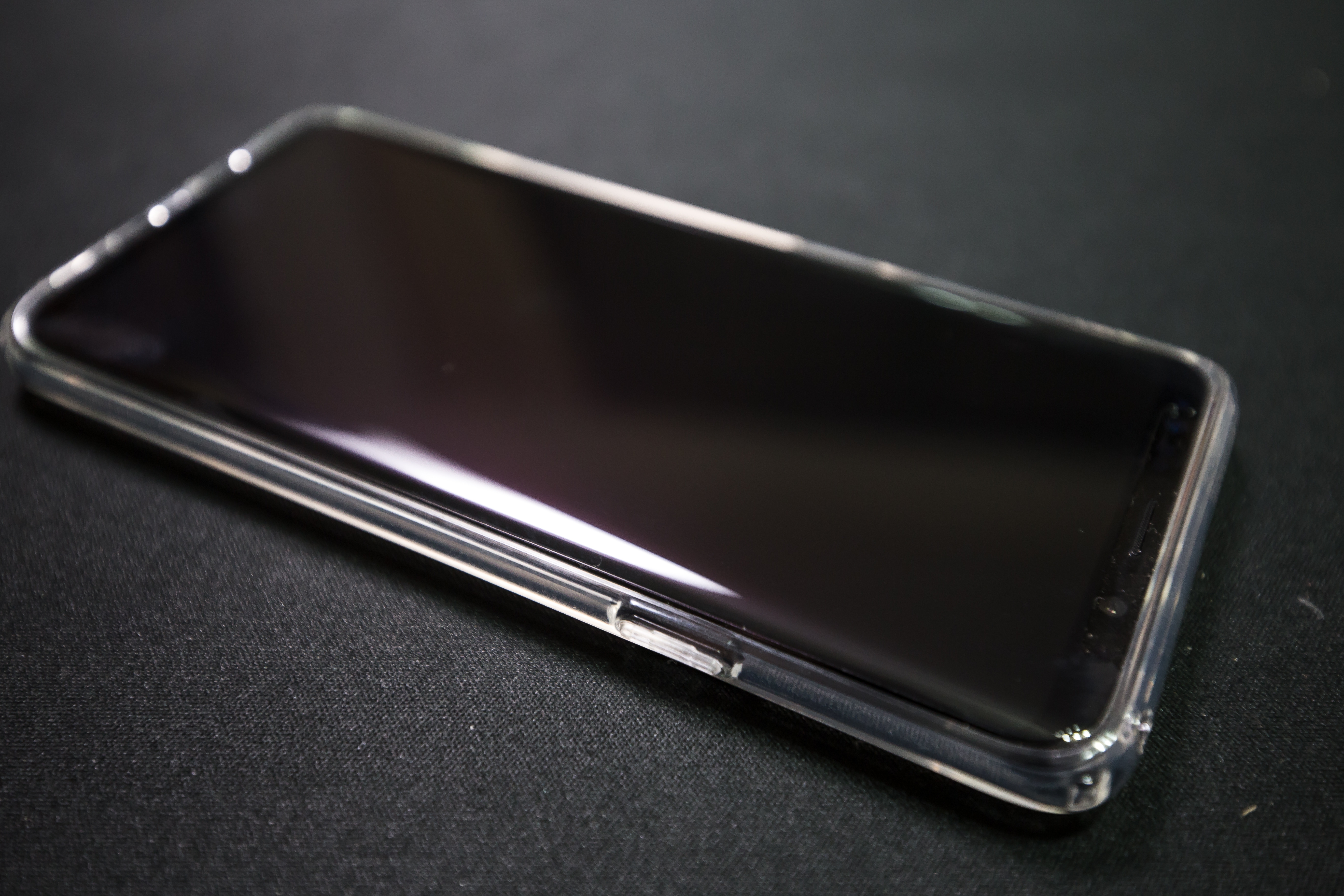 自己貼S9+全膠鋼化玻璃貼分享 (可裝UAG.原廠殼