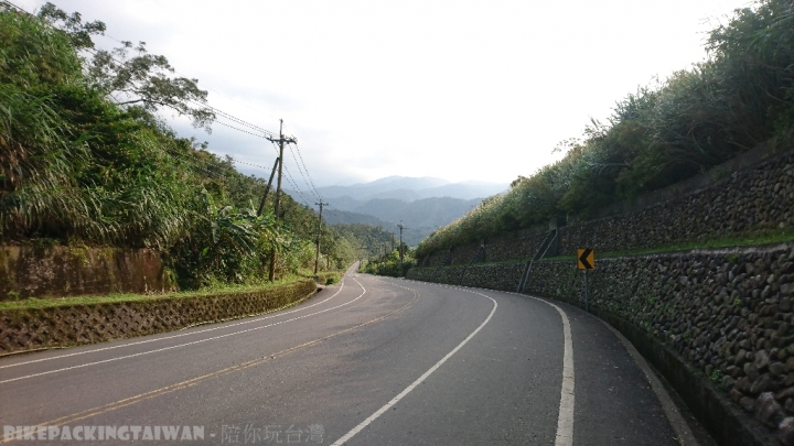 『BikepackingTaiwan 陪你玩台灣』 - 芃芃溪野溪溫泉