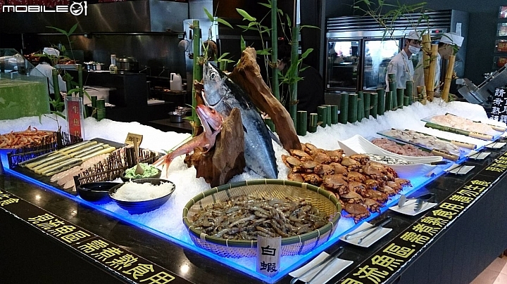 分享千葉火鍋用五折吃飯~~~然後喝到爽!!!