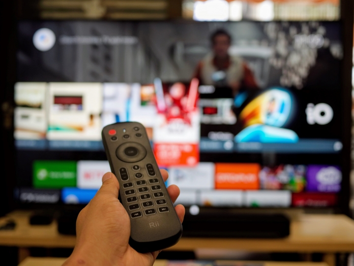 【電視盒與 Android TV 的好夥伴】 Rii MX6 Android 電視盒智慧遙控 開箱評測