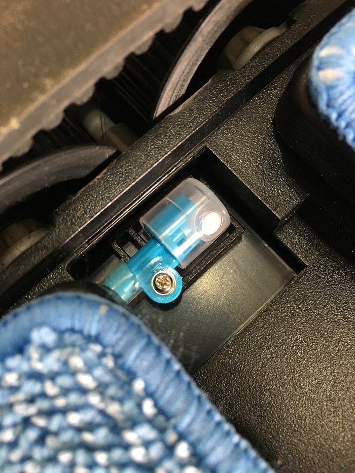 【開箱】仿手拖的HOBOT玻妞吸擦噴拖掃拖機器人(LEGEE-668)