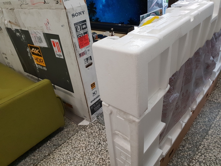 【賭上人品的一淘 美國篇】空運來台 SONY 65X930E 心臟大顆開箱分享