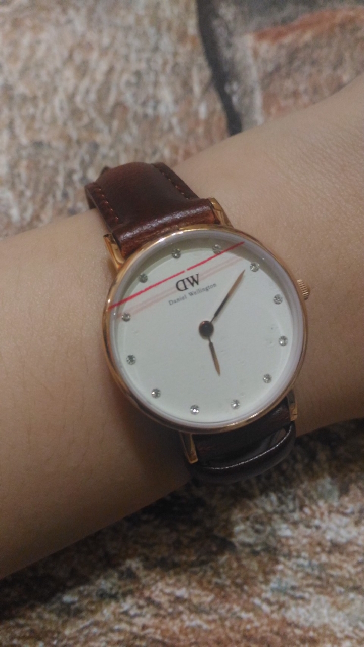 【開箱心得】DW Daniel Wellington Winchester 26mm藍粉紅X玫瑰金殼腕錶+焦糖色皮革錶帶