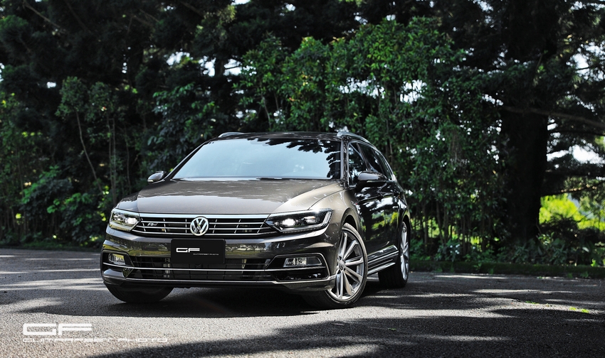 --中堅雙雄-- VW Passat Variant 380 TSI R-Line Performance & Sedan 330 TSI 連袂登場分享