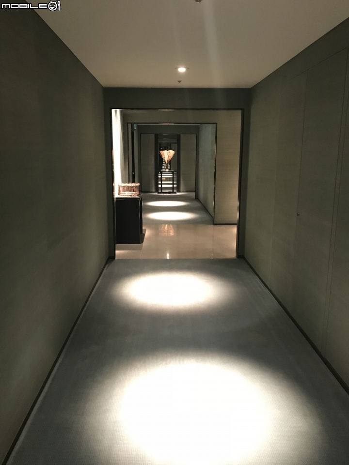 Moncler羽絨外套中的王者大阪開箱