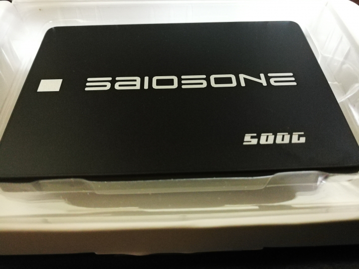 SAIOSONE S700 MLC 500G  開箱(附拆碟顆粒照片)