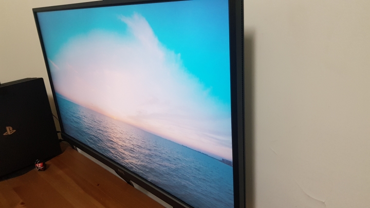 BenQ ew3270u 大電視換小螢幕 保護眼睛衝一台