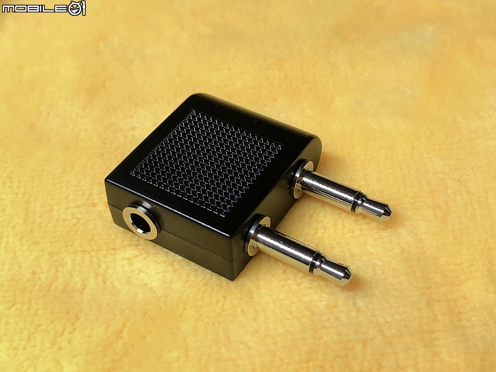 【開箱】【CAROL】BTH-830手工精品拆卸式藍牙耳機(豪華版)