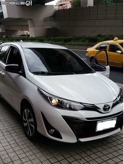 2018 New Yaris S 版 微開箱