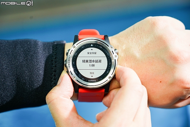 追求湛藍深海 Garmin GPS潛水電腦錶Descent Mk1開箱實測