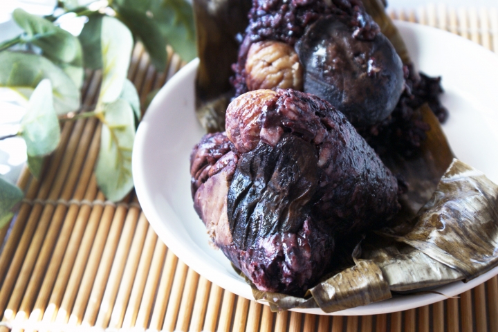 【台南蔬食餐廳】【安平區】食蔬茶齋 || 素食養生紫米粽 || 端午節伴手禮首選 || 營養價值超乎想像 || 蘊藏抗氧化花青素