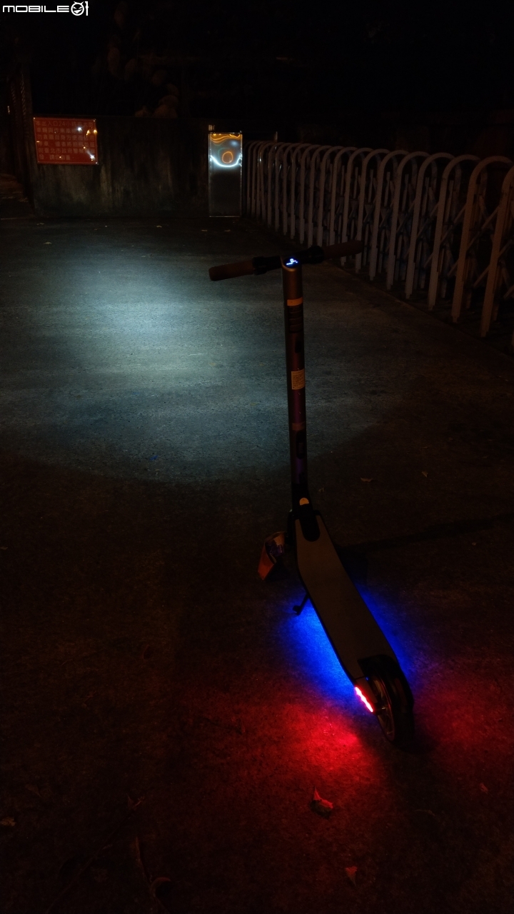 Ninebot Kick Scooter ES2(國際運動版)簡易開箱
