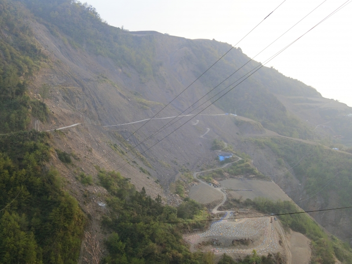 不輸給力行慘道的支線－［佳陽－翠巒產業道路］