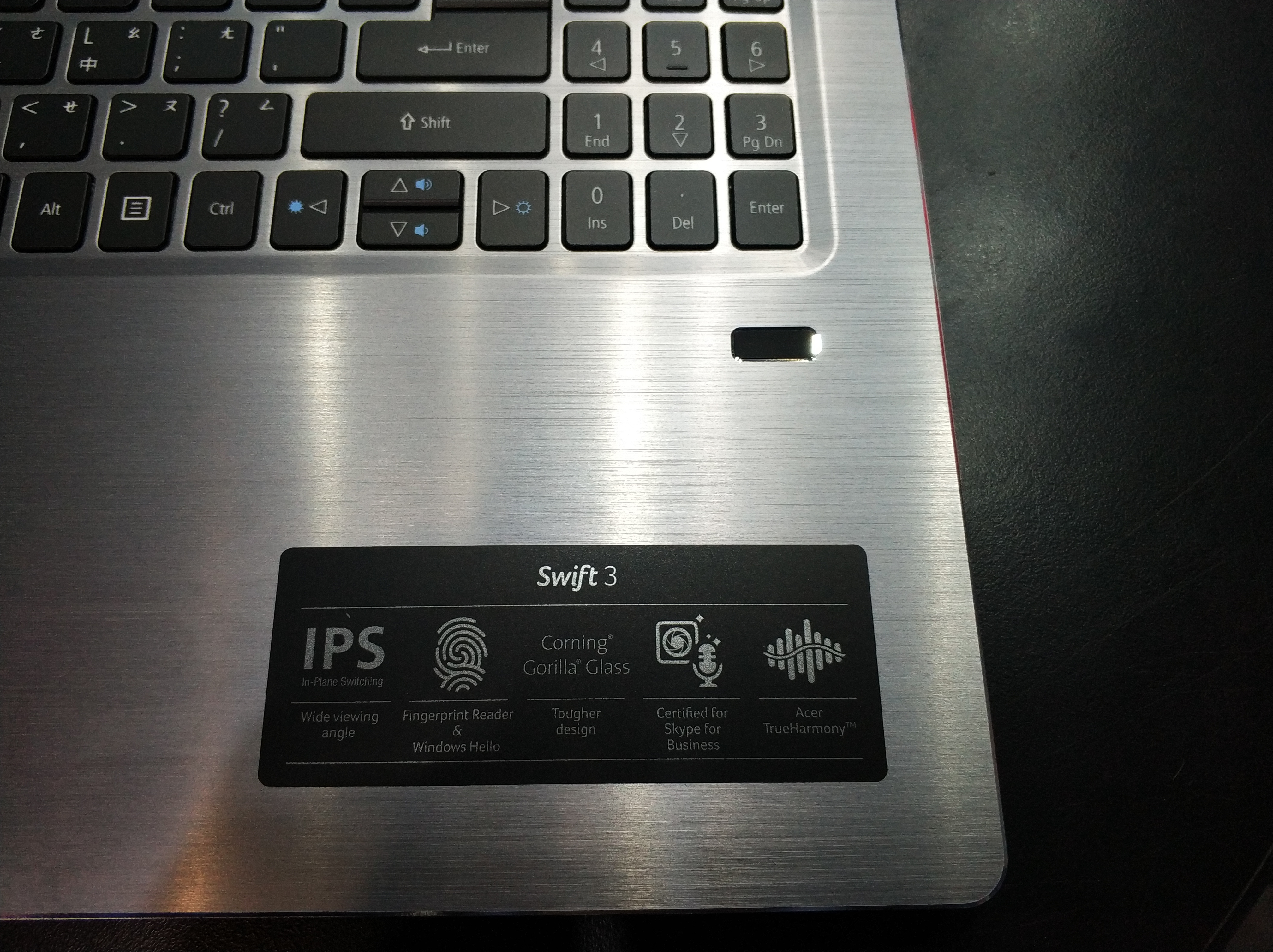 【小宅開箱】【閒聊】ACER SF315-41G -AMD的逆襲?!扭轉時代的來臨 AMD東山再起