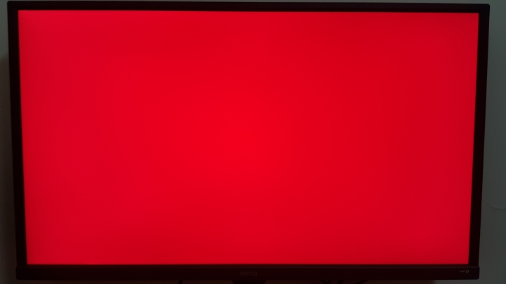 BenQ ew3270u 大電視換小螢幕 保護眼睛衝一台