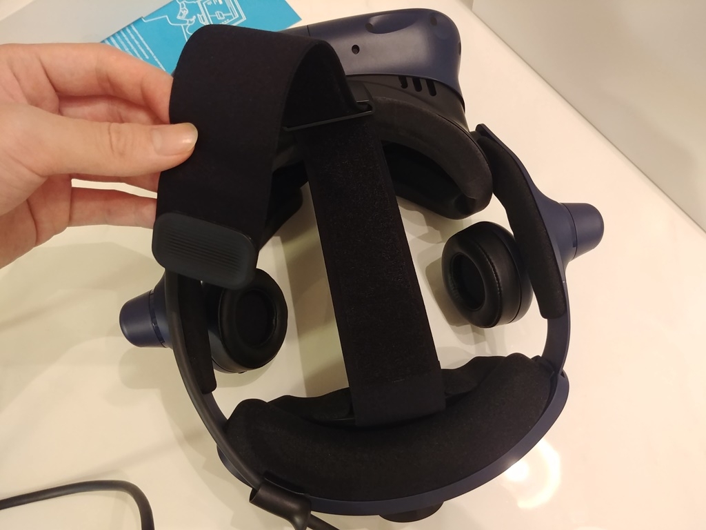 HTC VIVE Pro 開箱＆心得