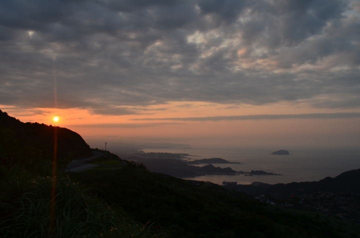《登山輕漫遊》瑞芳猴硐大粗坑古道