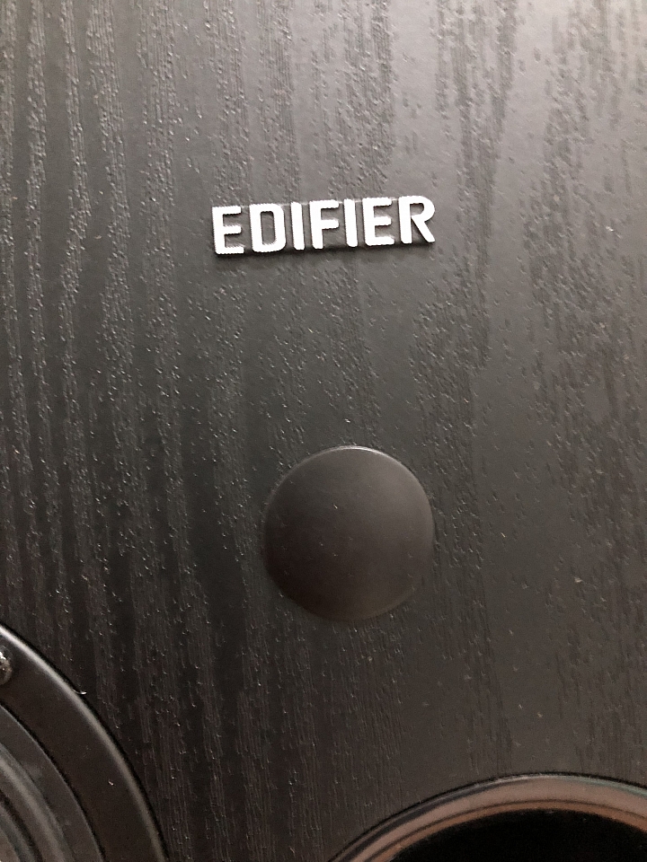 Edifier R2800(不專業開箱)