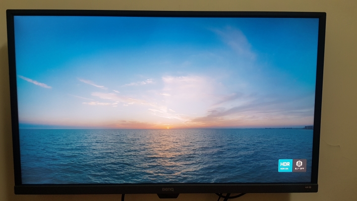 BenQ ew3270u 大電視換小螢幕 保護眼睛衝一台