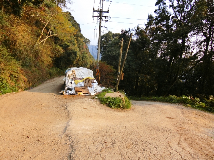 不輸給力行慘道的支線－［佳陽－翠巒產業道路］