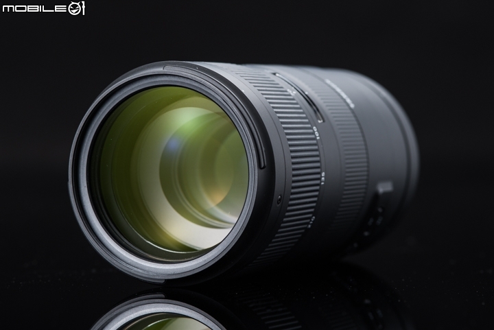 Tamron 70-210mm f/4 鏡頭外觀 Tamron 70-210mm f/4 鏡頭外觀