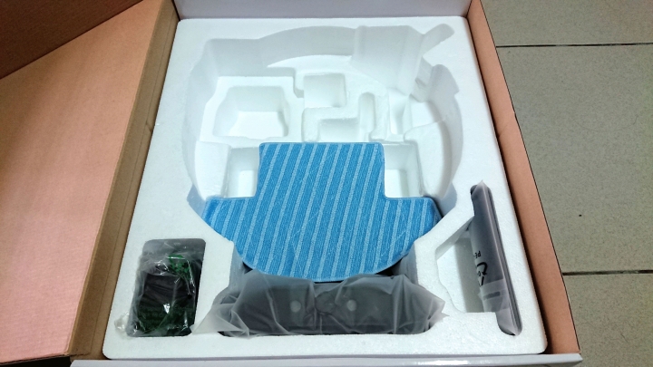 MINSU 智能掃地機器人 不專業開箱