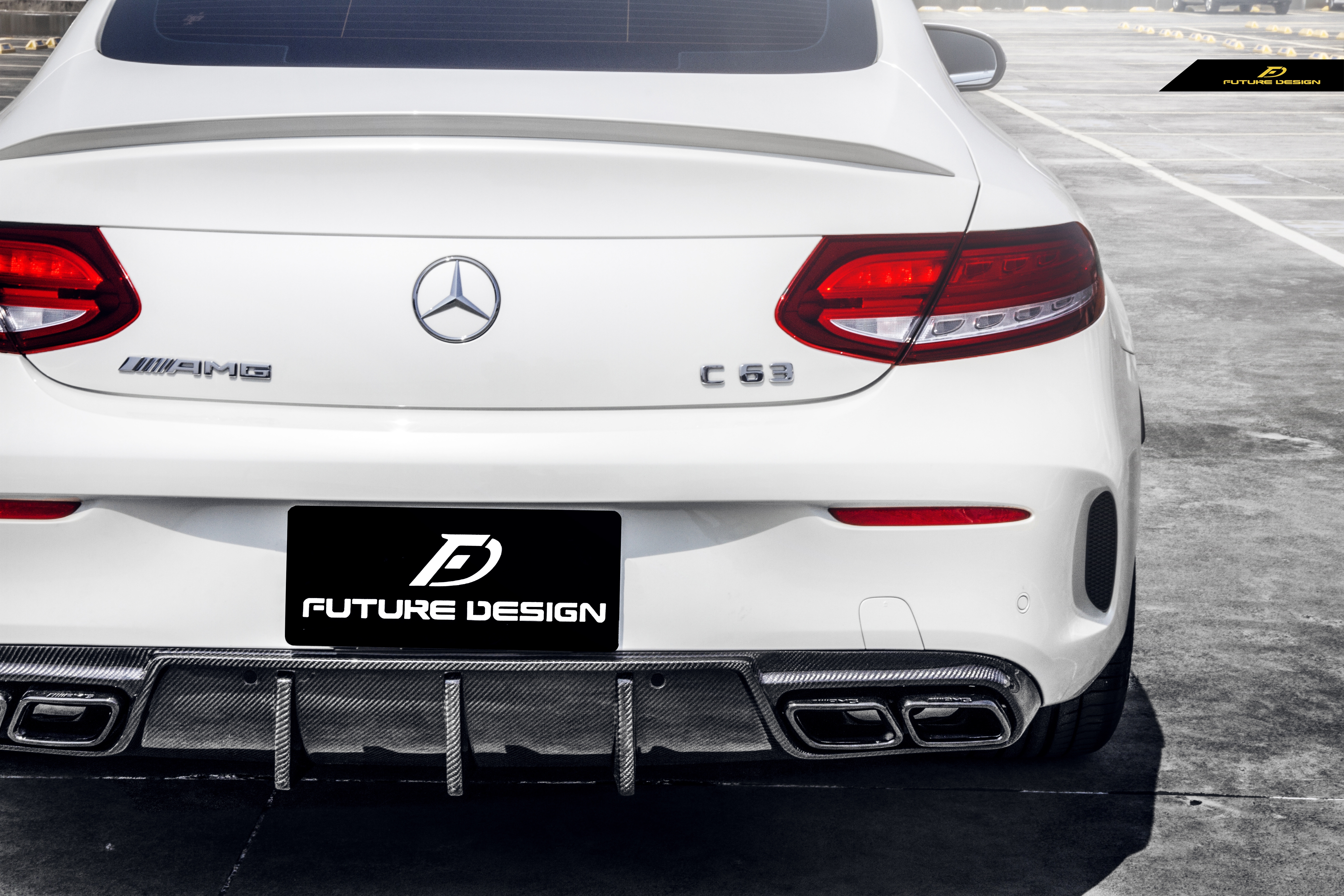 來自V8的咆哮 - Mercedes-AMG W205 C63 Coupe