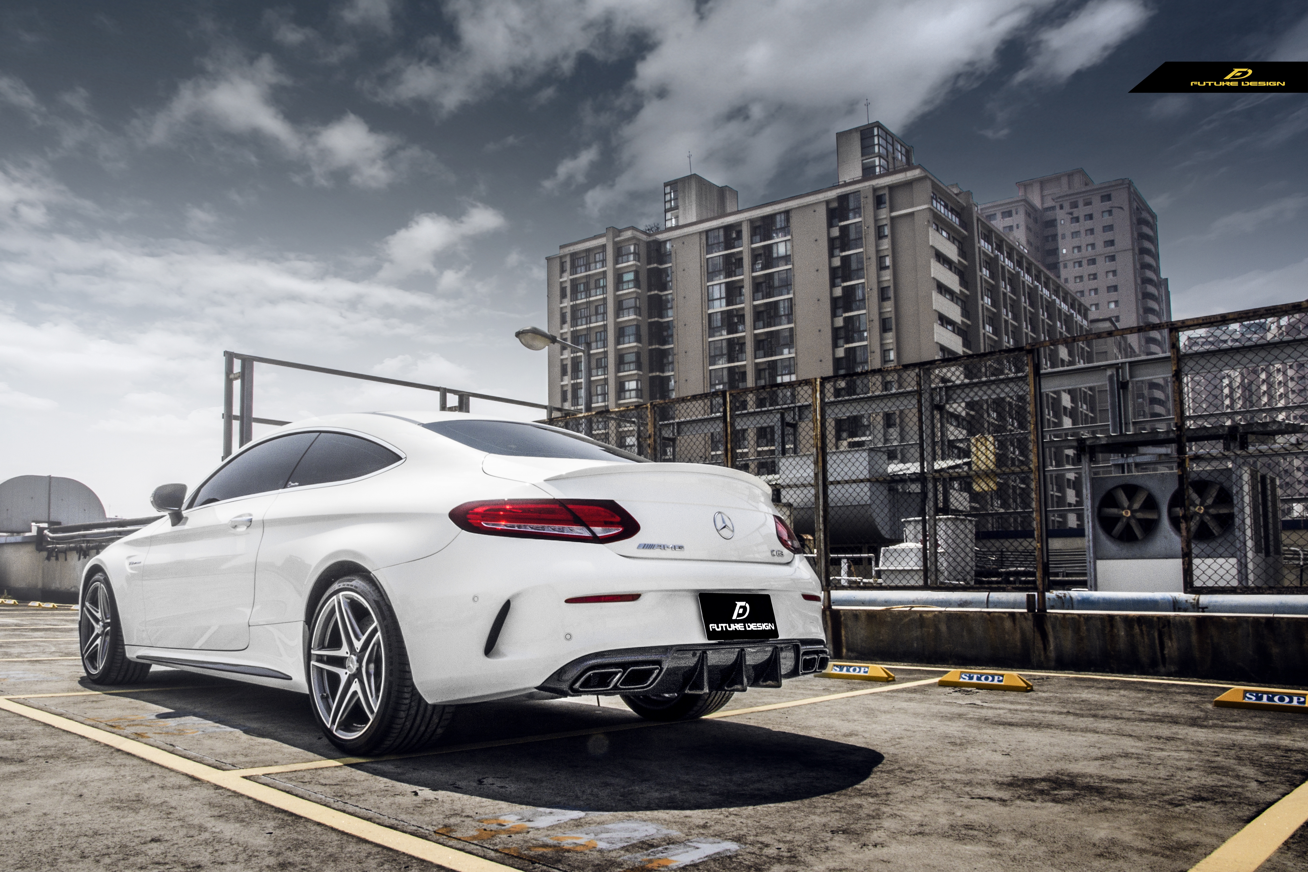 來自V8的咆哮 - Mercedes-AMG W205 C63 Coupe