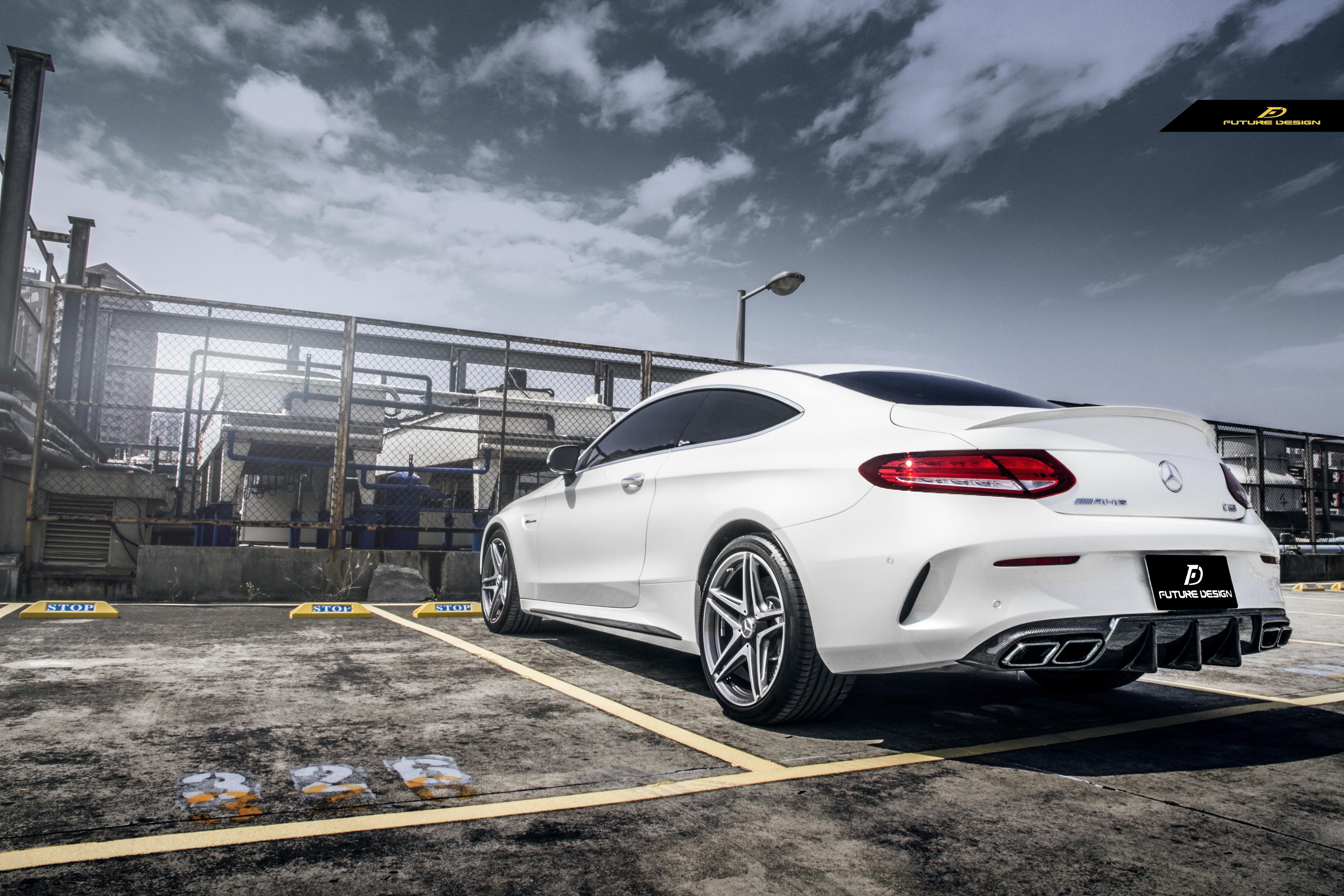 來自V8的咆哮 - Mercedes-AMG W205 C63 Coupe