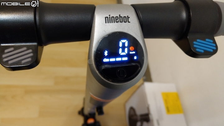 Ninebot Kick Scooter ES2(國際運動版)簡易開箱