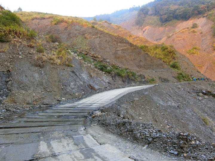 不輸給力行慘道的支線－［佳陽－翠巒產業道路］