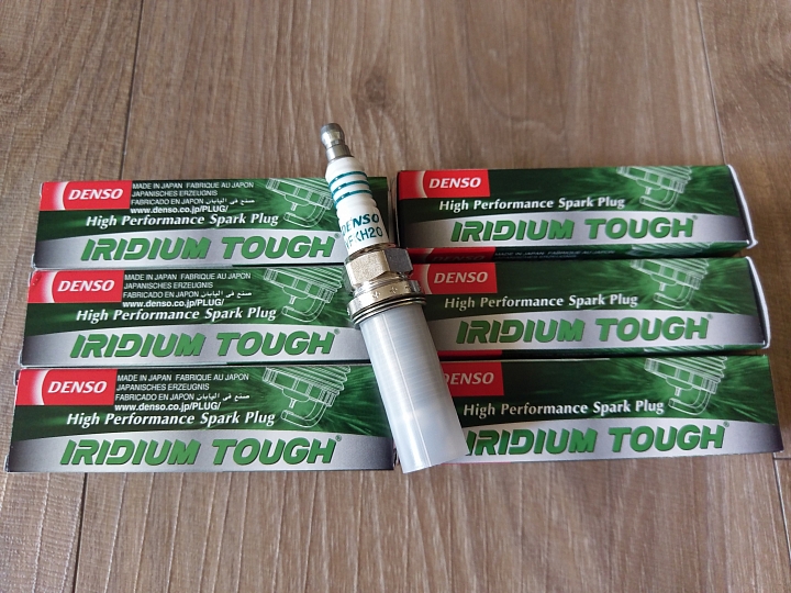 Lexus RX450h IRIDIUM TOUGH 火星塞更換
