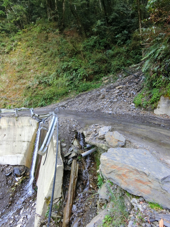 不輸給力行慘道的支線－［佳陽－翠巒產業道路］