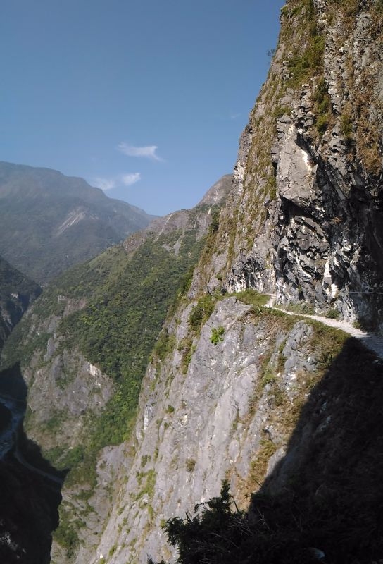 一個人的旅行 -- 東進武嶺中橫遊, 從太魯閣騎到埔里