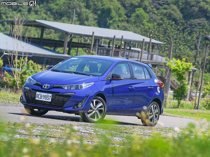 小鴨傳奇再現！Toyota Yaris 新改款試駕