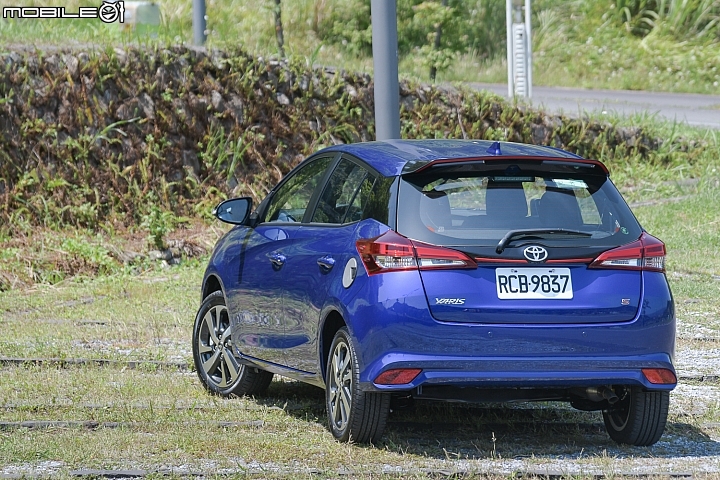 小鴨傳奇再現！Toyota Yaris 新改款試駕